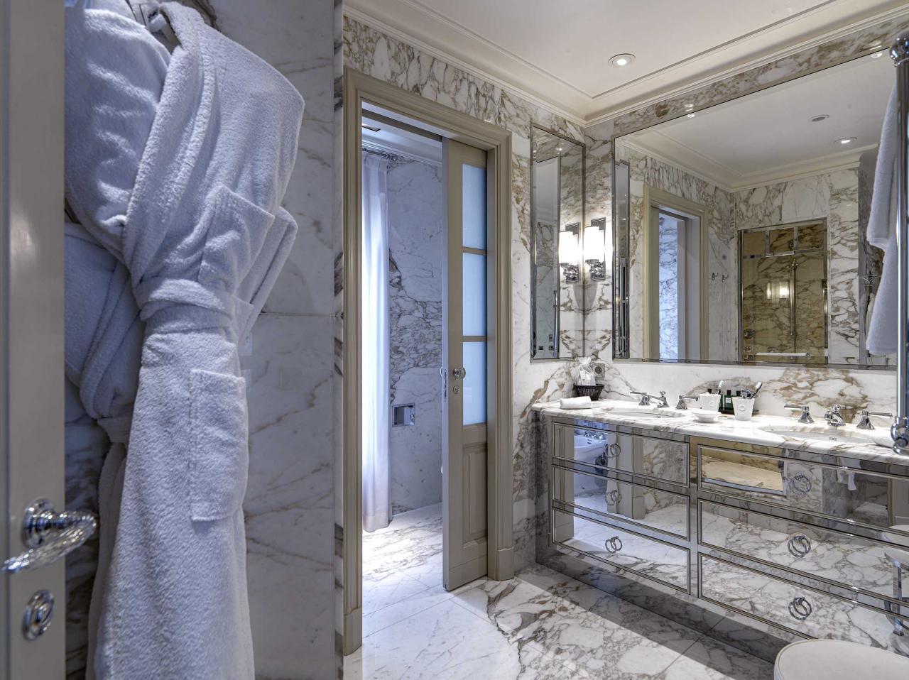 Marquis Faubourg Saint-Honoré - Suite - Bathroom